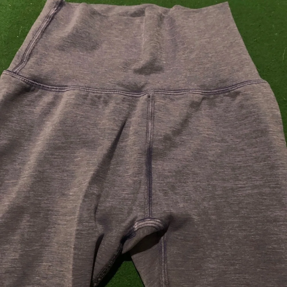 Alphalete Xs leggings - Picture 5 of 6